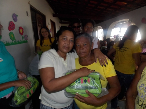 SMAS promove caminhada com idosos pelas ruas de Canavieira - Imagem 16