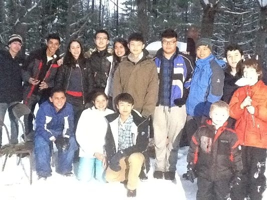 Aluna de N. S. dos Remédios no Canadá envia fotos para blog - Imagem 1