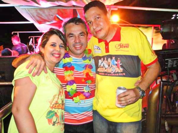 Artista Kim, com toda sua criatividade trabalha dobrado junto com sua equipe - Imagem 2