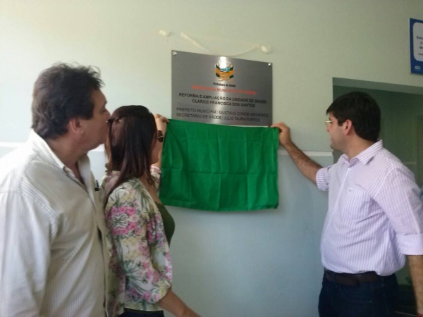 Prefeito entrega mais uma Unidade de Saúde reformada e ampliada - Imagem 8