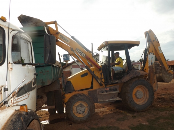 Prefeitura Inicia Limpeza da Lagoa - Imagem 3