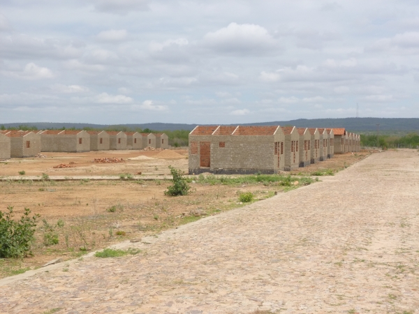 Prefeitura anuncia contemplados com 40 casas habitacionais no município - Imagem 3