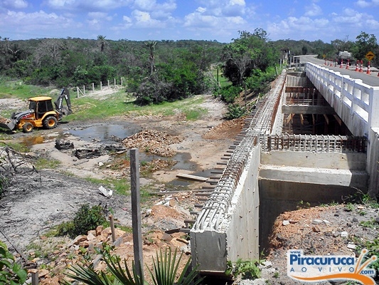 Obras para reforço e alargamento da ponte do Jacaraí na BR-343 deixam trânsito lento - Imagem 2