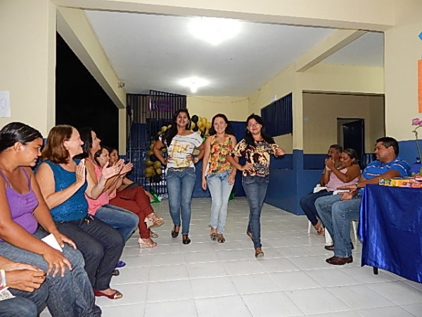 Inicio das aulas da EJA, ano letivo 2014. - Imagem 30