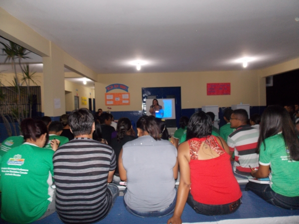 Inicio das aulas da EJA, ano letivo 2014. - Imagem 8