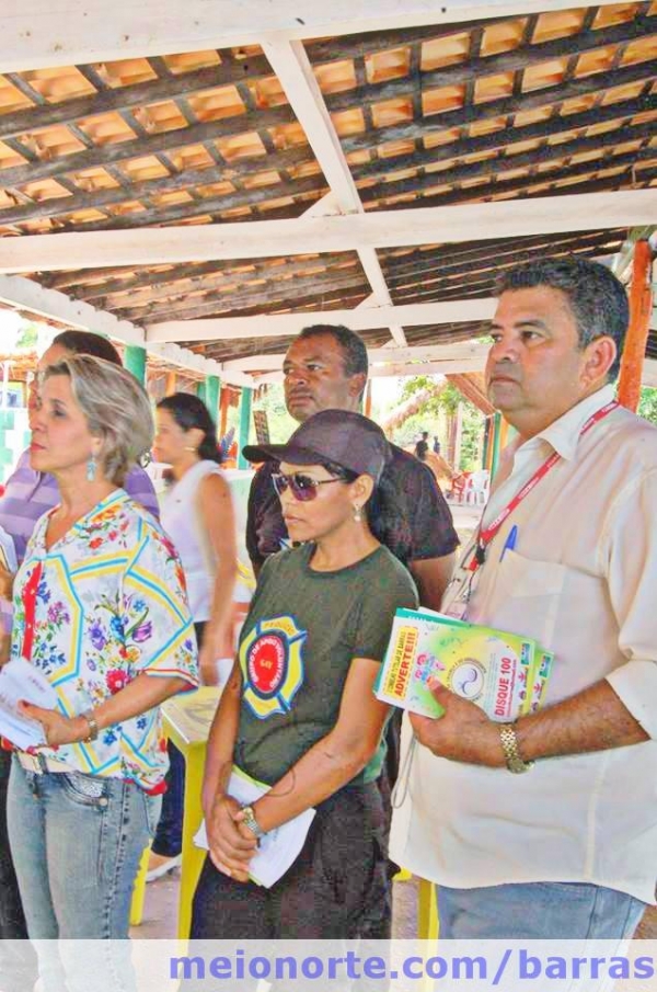 Comissão realiza trabalho de conscientização nos bares do município - Imagem 6