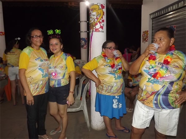 FOTOS: Prefeitura de Caxingó realiza carnaval da terceira idade - Imagem 3