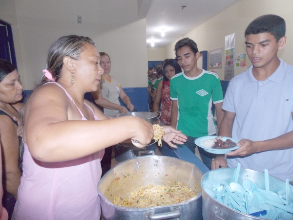 Inicio das aulas da EJA, ano letivo 2014. - Imagem 24