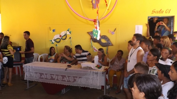 Escolas de Nossa Senhora de Nazaré promovem festa para comemorar o carnaval - Imagem 4