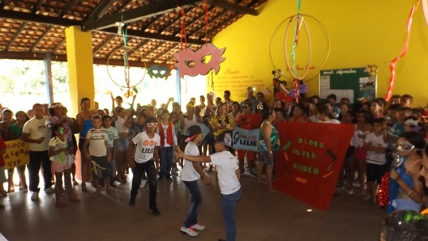 Escolas de Nossa Senhora de Nazaré promovem festa para comemorar o carnaval - Imagem 10