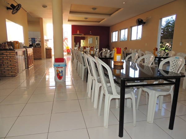 Churrascaria Montannia Grill promove seresta sexta (14) com Isaías Além da Paixão - Imagem 3