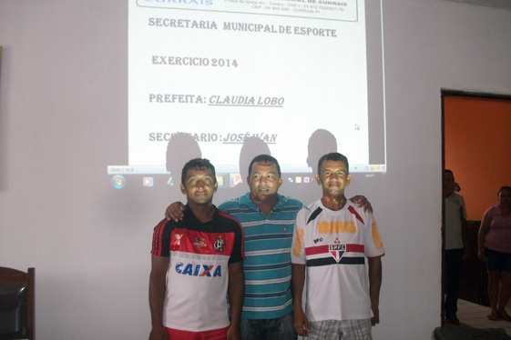 A secretaria municipal de esporte, realizou reunião com representantes de times de futebol do município. - Imagem 1