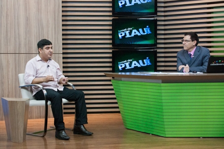 Vice-Prefeito, na Televisão, convoca para o Carnaval de Amarante - Imagem 1