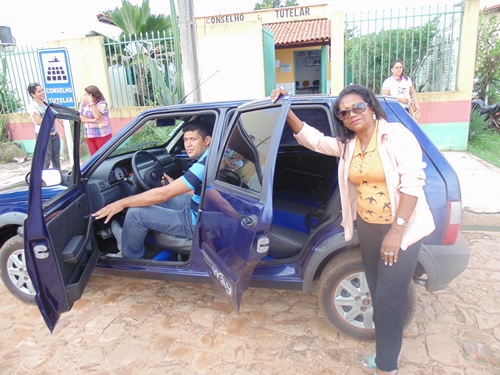 Prefeito de Porto faz entrega de carro ao Conselho Tutelar - Imagem 8
