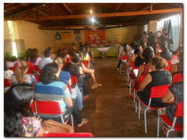 Secretaria Municipal de Educação realiza Encontro Pedagógico 2014 - Imagem 4