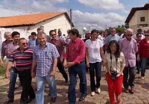 Senador Wellington Dias visita São José do Peixe - Imagem 1