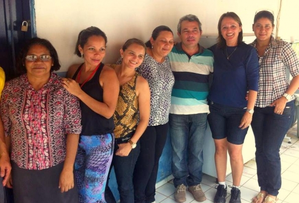 Prefeito Edílson Capote acompanha ônibus do Projeto Prefeitura na Comunidade - Imagem 8