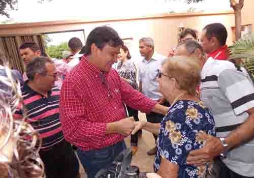 Senador Wellington Dias visita São José do Peixe - Imagem 4
