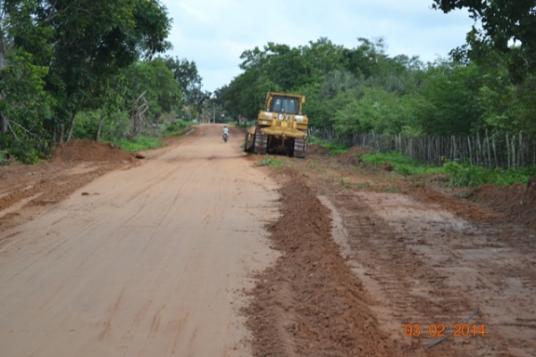 Começou a obra de asfaltamento da PI 331 - Imagem 23