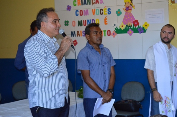 Prefeito Bernildo Val participa da abertura do ano letivo 2014 em Buriti dos Lopes - Imagem 2
