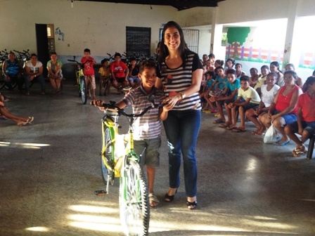 prefeito chico pereira Entrega bicicletas do programa pedala Piaui aos alunos do municipio da cidade - Imagem 14