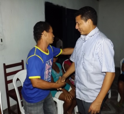 Prefeitura coloca iluminação pública na localidade Anajás - Imagem 2