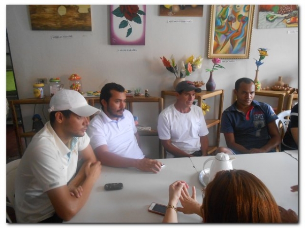 Prefeito Dr. Moura se reúne com a equipe organizadora do Carnaval 2014 - Imagem 3