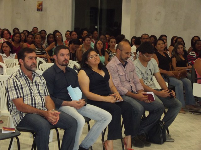 Rede municipal de Oeiras realiza abertura do ano letivo