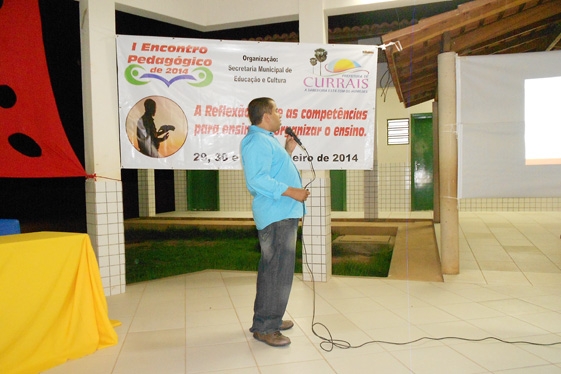 1º Encontro Pedagógico 2014 em Currais Tema A Reflexão Sobre as Competência para Ensinar  e organizar    - Imagem 5