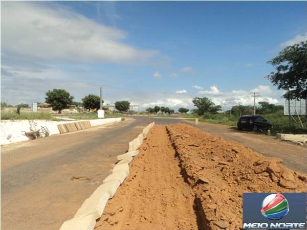 Prefeitura trabalha na duplicação da Avenida Stanley Fortes Batista - Imagem 4