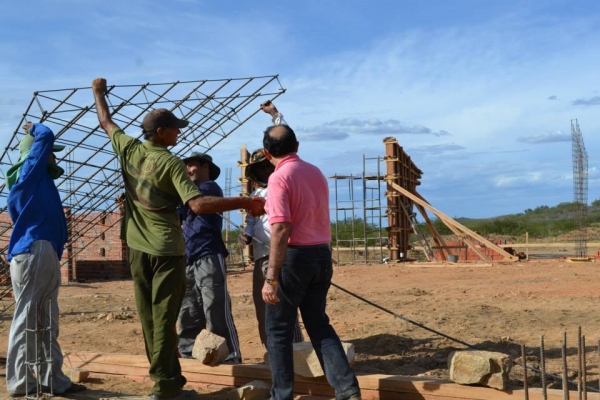Prefeito Didiu Melo visita obras que estão sendo realizadas no município - Imagem 6