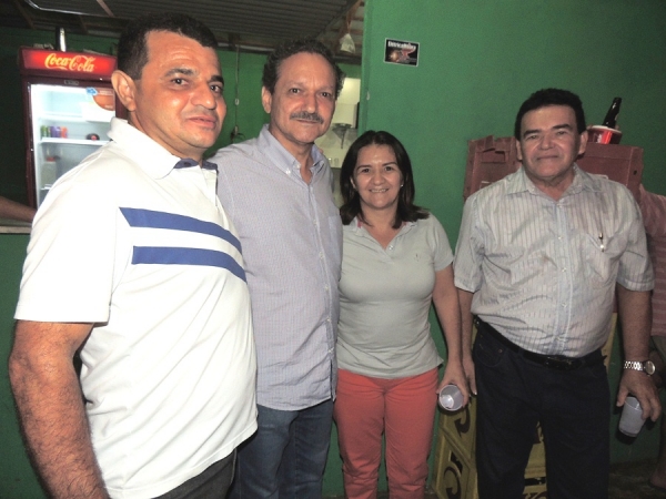 Deputado Wilson Brandão e Prefeita Neuma Café prestigiaram confraternização - Imagem 9