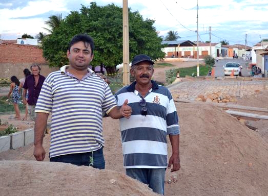 Avenida Isabel Ramos recebe novo calçamento - Imagem 4