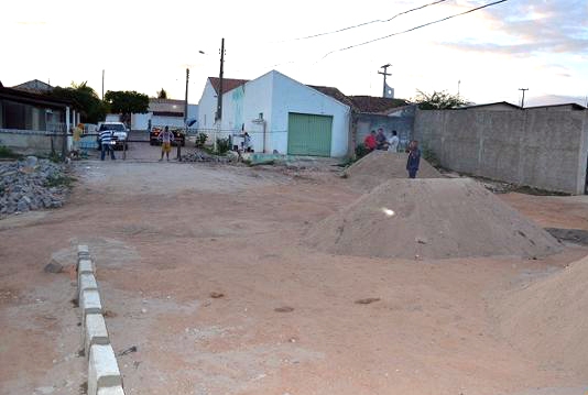 Avenida Isabel Ramos recebe novo calçamento - Imagem 3