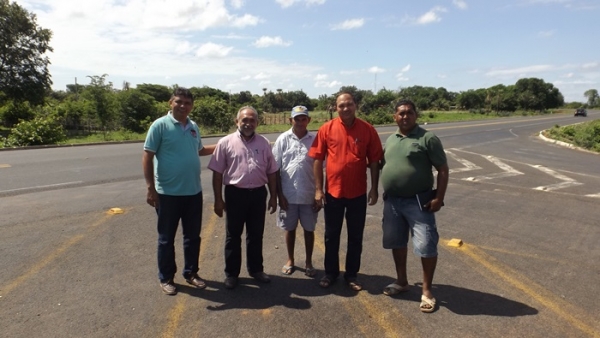 Sinalização horizontal e vertical da PI320, Reformas de escolas e perfuração de mais dois poços - Imagem 3