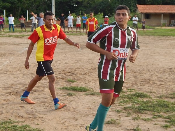 Veja como foi à abertura do campeonato de futebol em Estaca Zero  - Imagem 8