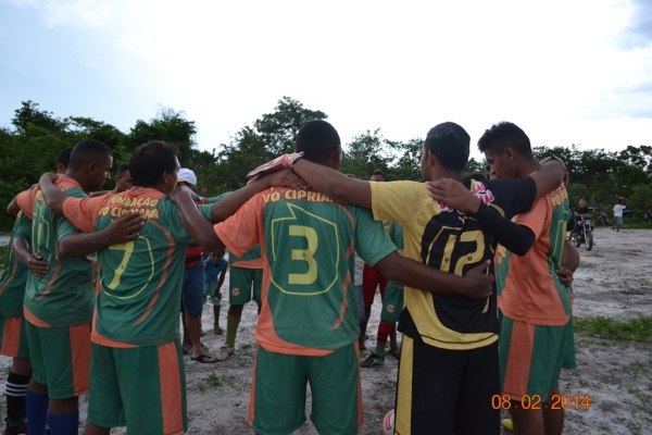 Na 1ª rodada do Campeonato Amador de Boa Hora Barra do Brejo e Paulinos saem na frente - Imagem 22