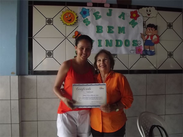 Professores de Caxingó recebem certificado de conclusão de semana pedagógica - Imagem 4