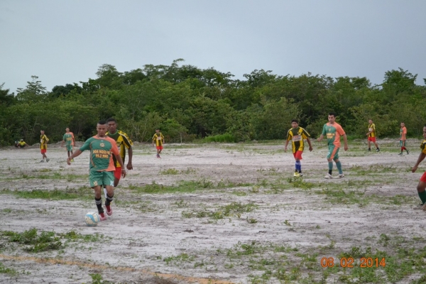 Na 1ª rodada do Campeonato Amador de Boa Hora Barra do Brejo e Paulinos saem na frente - Imagem 35