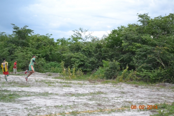 Na 1ª rodada do Campeonato Amador de Boa Hora Barra do Brejo e Paulinos saem na frente - Imagem 42