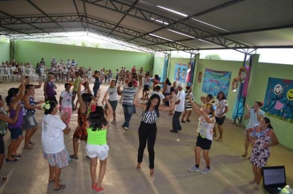 Vera Mendes: Carnaval do idoso é comemorado com muita alegria. - Imagem 21