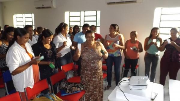 Prefeitura Realiza Capacitação com os Professores da EJA - Imagem 10