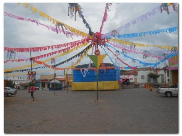 Carnaval de Inhuma começa nesse sábado na Praça da Rodoviária com a atração da Banda Nova Era de Picos - Imagem 2