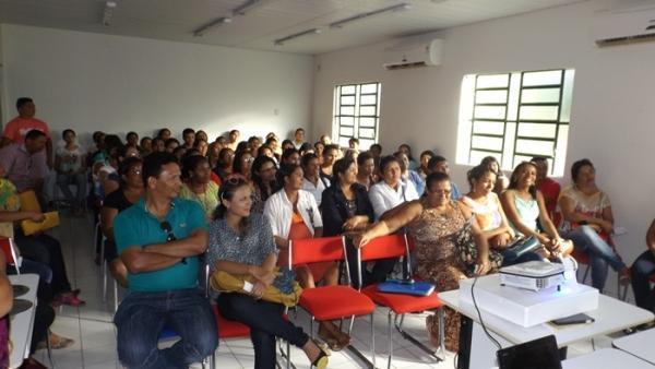 Prefeitura Realiza Capacitação com os Professores da EJA - Imagem 12