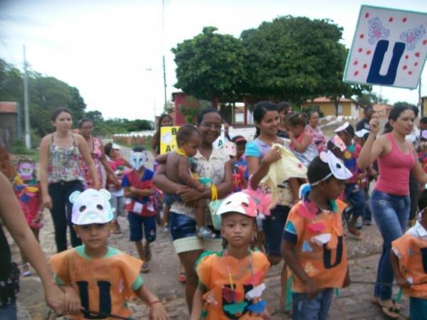 Carnaval da Creche Antonia Gomes Martins - Imagem 18