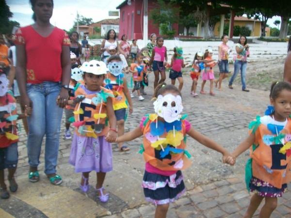 Carnaval da Creche Antonia Gomes Martins - Imagem 23