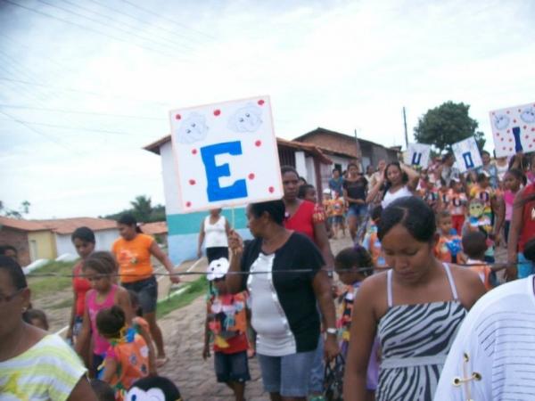 Carnaval da Creche Antonia Gomes Martins - Imagem 15