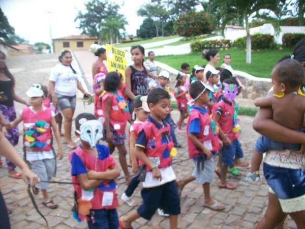 Carnaval da Creche Antonia Gomes Martins - Imagem 19