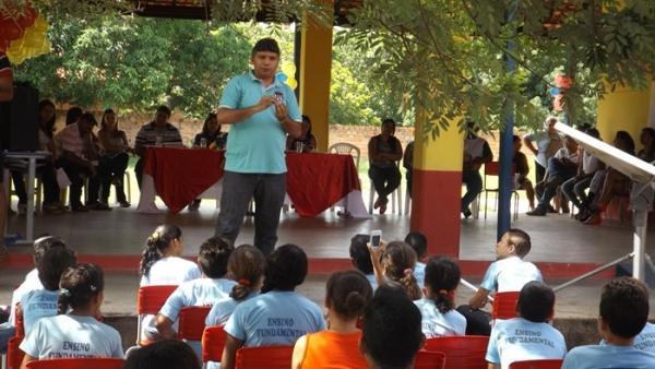 Prefeito Zé Henrique participa da comemoração aos 67 anos da Unidade Escolar Mariinha Andrade e Silva - Imagem 22