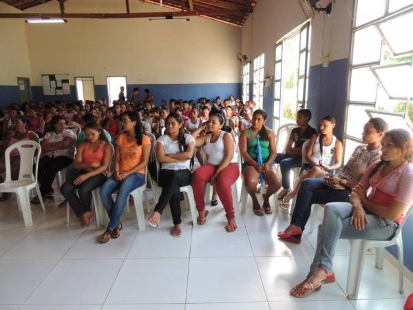 Aula inaugural dos cursos do PRONATEC em parceria com o SENAC em Curralinhos - Imagem 6